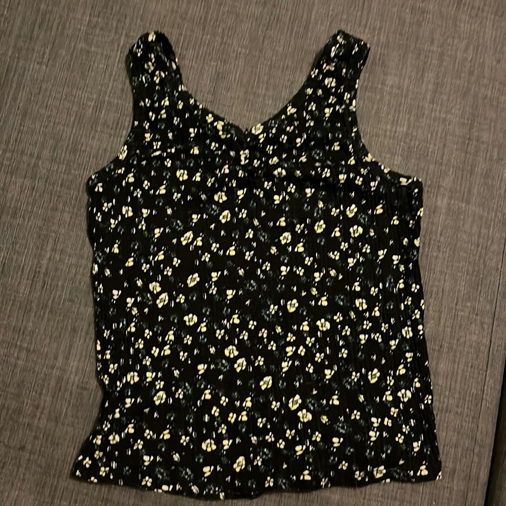 Medium Flower Crop Top